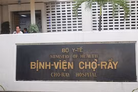 Danh tính liên danh lại trúng gói thầu bồi dưỡng độc hại của BV Chợ Rẫy