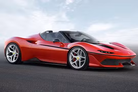 Siêu xe “hàng độc” J50 kỷ niệm 50 năm Ferrari tới Nhật