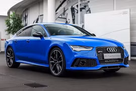Audi RS7 Sportback siêu độc với “áo xanh" Porsche