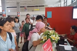 VietJet Air delay chậm hơn 6 tiếng, hàng trăm hành khách bức xúc