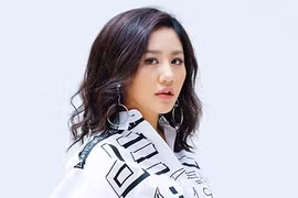 Gallery - Văn Mai Hương bị phát tán clip nhạy cảm - image 4