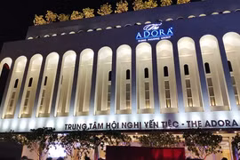 Vụ nhiều khách nhập viện sau dự tiệc cưới ở Adora Center: Lãnh đạo nhà hàng này nói gì?