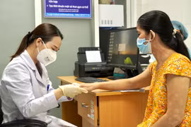 Vì sao càng đổ mồ hôi da càng dễ “bệnh”?