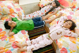 Con bạn ngủ được vào 2 giờ vàng này chắc chắn tăng chiều cao