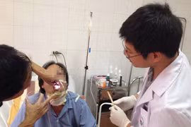 Từ vết loét nhỏ đến... ung thư lưỡi