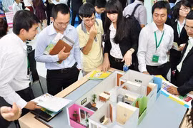 Gallery - Thị Trường Địa Ốc 2016 - image 4