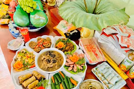 Rằm tháng 7 nên cúng cỗ chay hay mặn?
