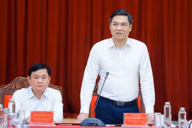 Ông Hoàng Nghĩa Hiếu được giao điều hành Tỉnh ủy Nghệ An