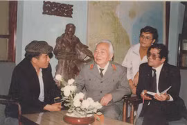 Tâm tình của người viết bài thơ bất hủ về Đại Tướng