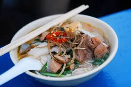 Thèm thuồng hàng loạt món ngon quanh chợ nổi miền Tây
