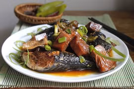 Món ngon độc lạ từ quả mít non