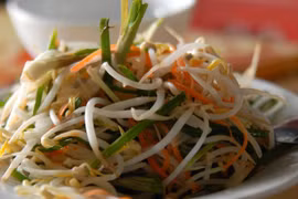 Làm dưa giá nhanh gọn đơn giản
