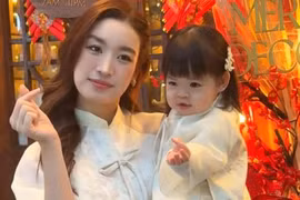Ái nữ nhà Đỗ Mỹ Linh “chiếm spotlight” trong bộ ảnh Tết cùng mẹ