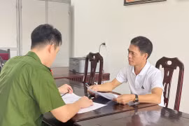 Làm nhái nhãn mác để bán hàng giám đốc doanh nghiệp bị khởi tố