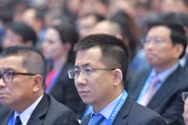 “Cha đẻ” Tik Tok: Từ con số 0 thành tỷ phú giàu nhất Trung Quốc 