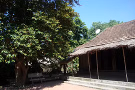 Tham quan ngôi nhà của Đại tướng Võ Nguyên Giáp 