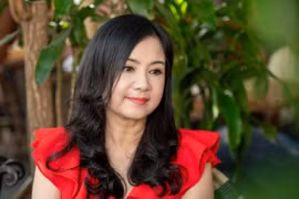 NSND Thu Hà: "Tôi may mắn là nghệ sĩ sống được với nghề"
