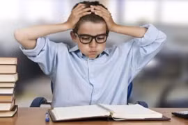 Muốn giảm căng thẳng áp lực thi cử, ngưng ngay việc làm tưởng vô hại này