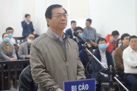 Gallery - XÉT XỬ ÔNG VŨ HUY HOÀNG - image 14
