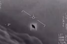 Tuyên bố chấn động... Mỹ âm thầm thu hồi hơn 10 UFO bị rơi? 