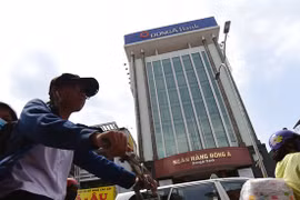 Gallery - Đề nghị truy tố nguyên TGĐ DongA Bank Trần Phương Bình - image 12