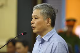 Gallery - Phiên tòa xét xử nguyên Phó Thống đốc NHNN Đặng Thanh Bình - image 13