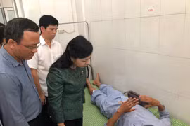Bộ trưởng Y tế yêu cầu điều trị miễn phí nạn nhân tai nạn tàu hỏa