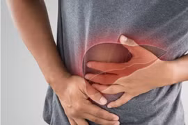 5 điểm bất thường trên cơ thể cảnh báo gan yếu