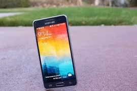 Kính cường lực Gorilla Glass 4 cứng đến cỡ nào