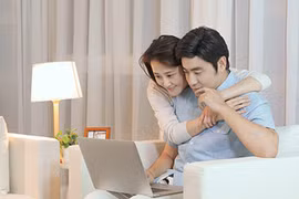 Tân gia nhà chị chồng cũ, tôi tặng quà khiến họ lục đục