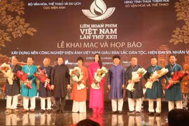 'Mắt biếc' đoạt giải Bông Sen Vàng, 'Bố già' thắng lớn tại LHP Việt Nam 2021