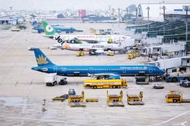 Chuyến bay bị chậm, hủy chuyến tăng vọt kỷ lục trong tuần qua 