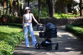 Mẫu Tây Dianka học tiếng Việt, chăm con trong ngày vắng Bùi Tiến Dũng 