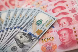 Nhân dân tệ chạm đáy, Trung Quốc cảnh báo thị trường tài chính sẽ hỗn loạn