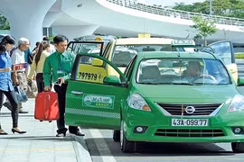 Gallery - Đại chiến Taxi với Uber và Grab - image 13