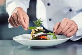Hé lộ bí mật đằng sau vẻ hào nhoáng của các nhà hàng sang trọng