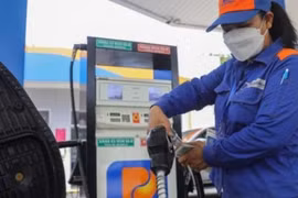 Đề xuất mới về điều hành xăng dầu