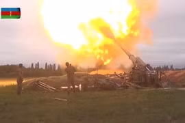 Azerbaijan phá hủy 2 pháo phản lực hạng nặng Smerch và nhiều trang bị khác của Armenia