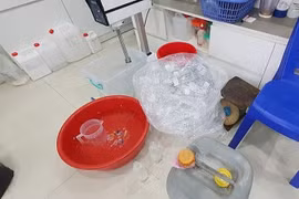 Cẩn trọng với gel rửa tay bán tràn lan trên mạng