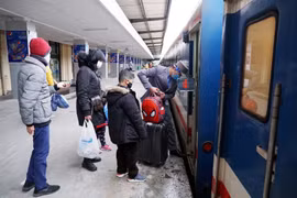 Những chuyến tàu ngày cuối năm!	