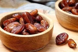 Vì sao nam giới nên ăn nhiều chà là?