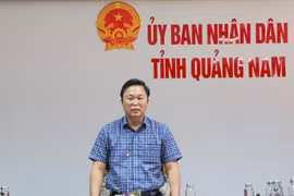 Chủ tịch Quảng Nam yêu cầu hủy thầu mua máy xét nghiệm Covid-19