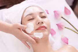  Sưng nề mặt sau điều trị nám 