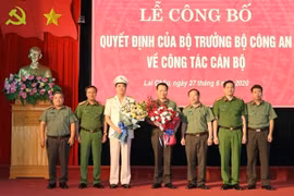 Công bố quyết định bổ nhiệm 2 tân Giám đốc Công an tỉnh