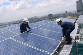 Cảnh báo khẩn, thiết bị điện mặt trời có 'đường lưỡi bò phi pháp'