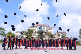 Trường Đại học Kinh doanh và Công nghệ Hà Nội tiếp tục nhận hồ sơ xét tuyển
