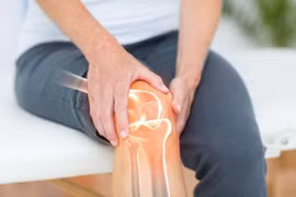 Thoái hóa khớp gối nên hạn chế đi lại