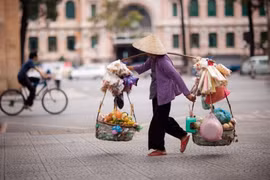 Chi tiêu thành thị gấp 1,6 nông thôn