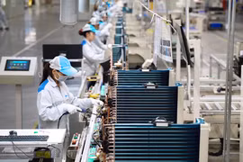Việt Nam và Ấn Độ trong cuộc đua đón sóng FDI