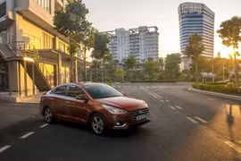 Nhiều khuyến mãi, thị trường ô tô Việt Nam vẫn giảm mạnh trong tháng 3/2020